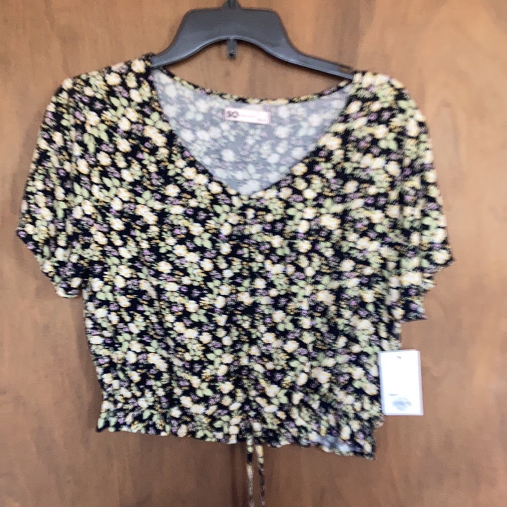 3/$24 SO top floral print cinch front short sleeve crop top boho casual  L jr - Picture 10 of 15